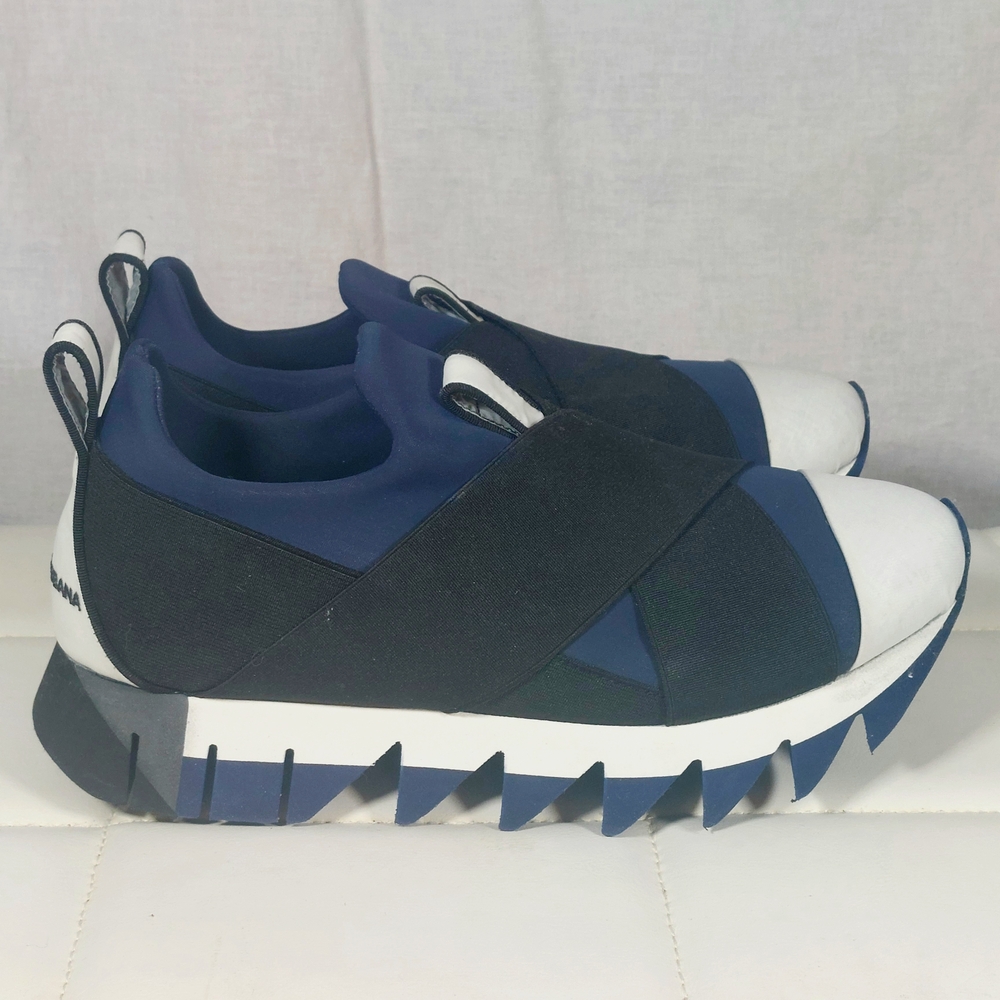 Dolce & Gabbana Navy & Black Sawtooth Sneakers, EU40.5, NIB/refinish small fit